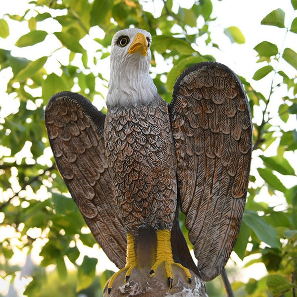 Tête d'aigle Sculpture Simulation Animal Résine Artisanat Arbre à Suspendre  Décoratif Extérieur Jardin Jardin Décoration d'Eagle Majestueux pour Cour,  Cour et Pelouse-1 : : Sports et Plein air